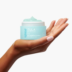 Textura gel suave de TULA que refresca la piel