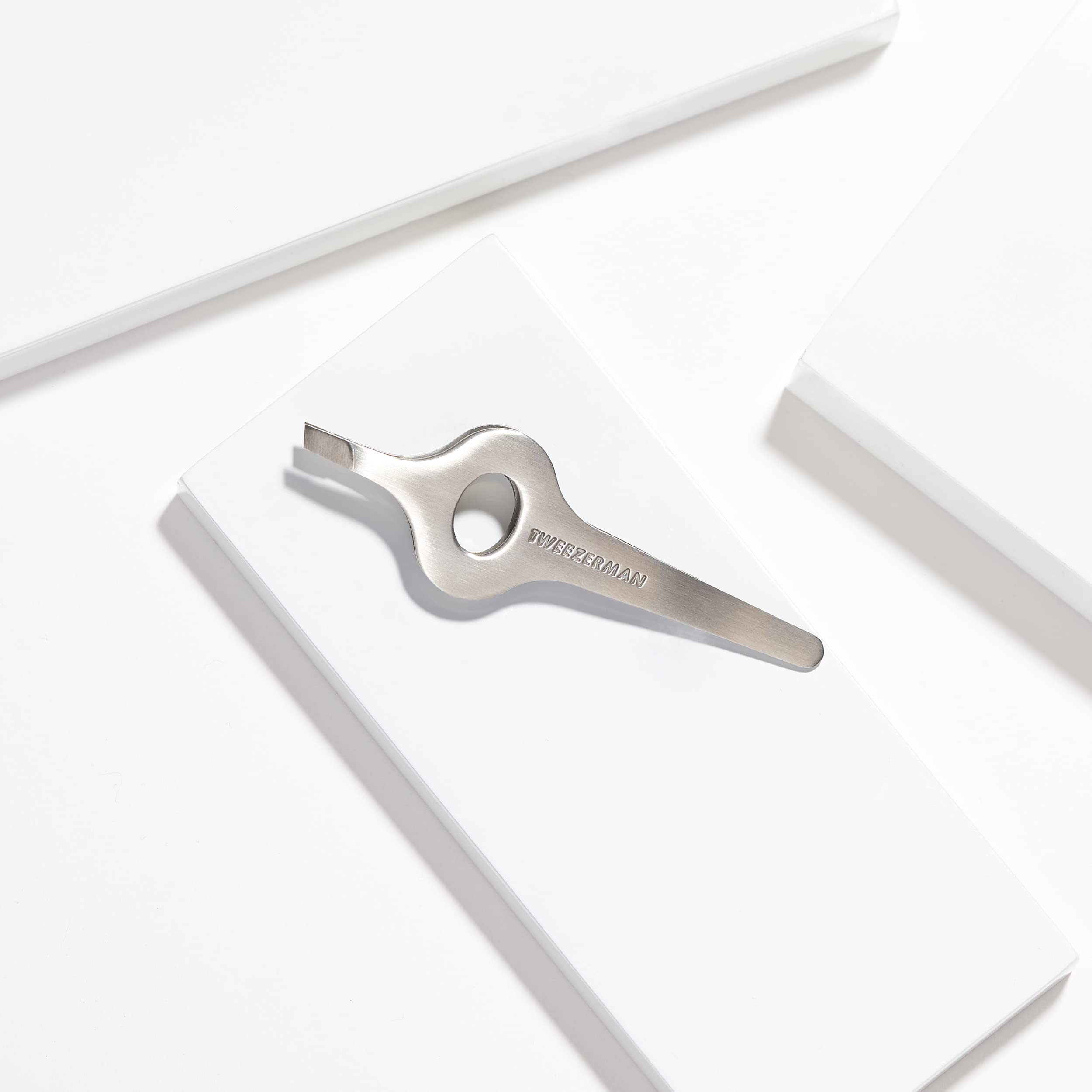 Tweezerman acero inoxidable duradero facilita limpieza y mantenimiento