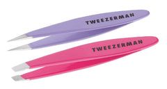 Pinzas Tweezerman mini inclinadas para cejas con ángulo de 25° para definición precisa.