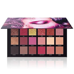 Sombras perladas UCANBE para destellos suaves y elegantes.