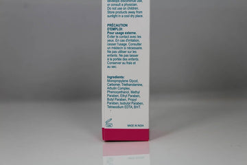 ULTRA BRIGHT Gel aporta resplandor natural y piel suave al tacto.