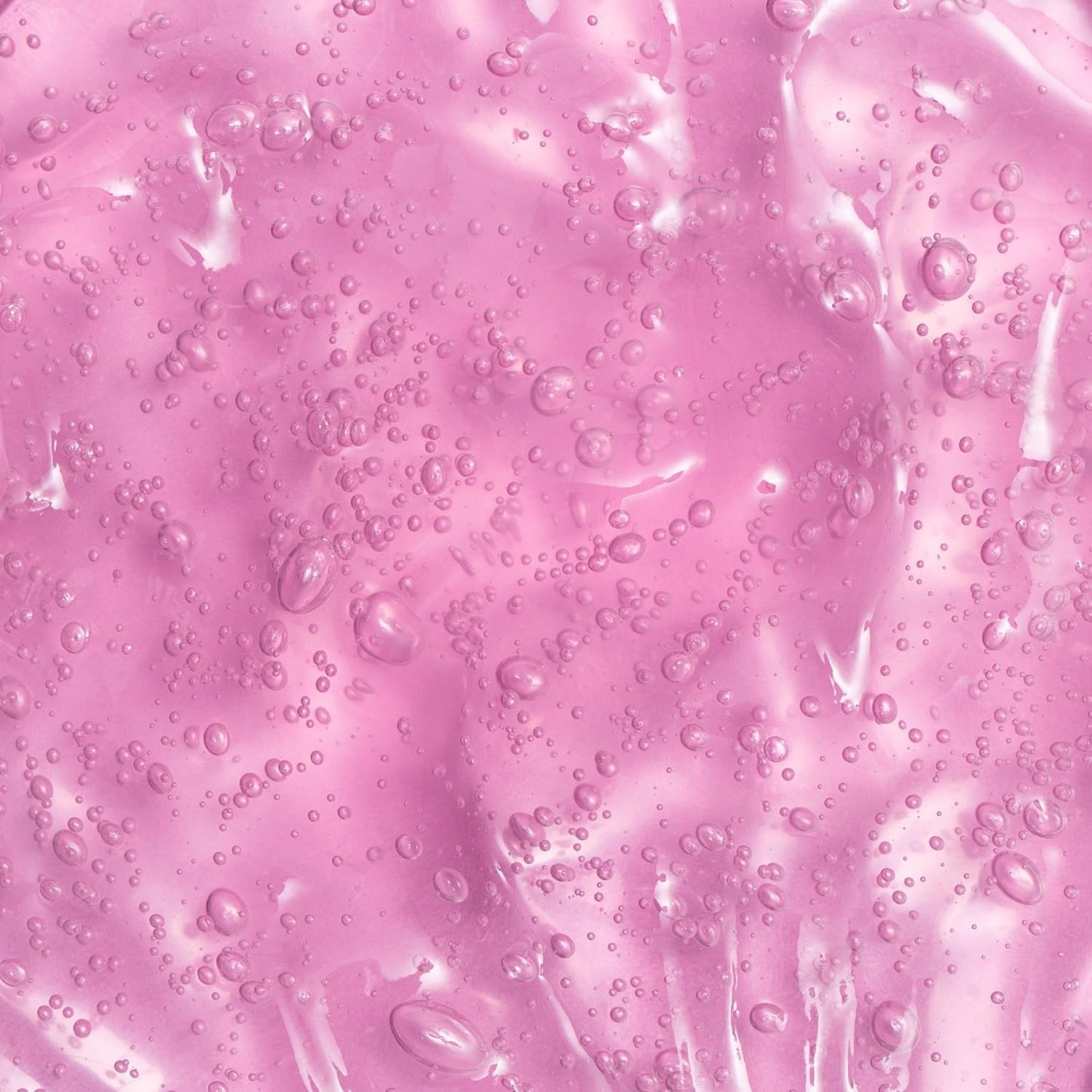 Umberto Giannini Curl Jelly twirl to enhance curl definition.