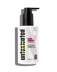 Botella Untoxicated Face Wash sin fragancia, ideal para piel sensible.
