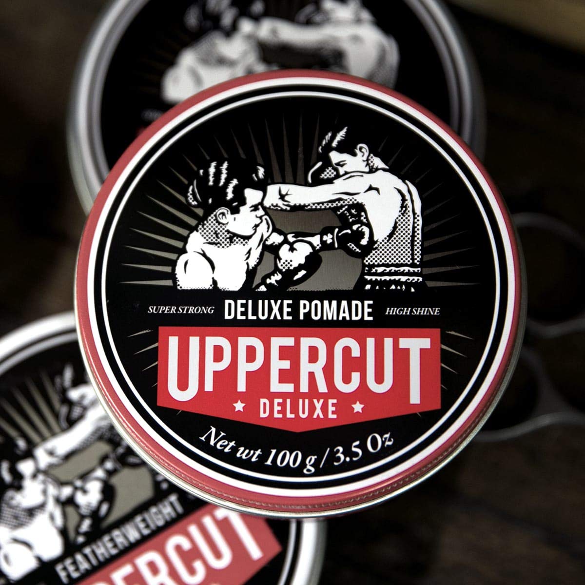 Uppercut Deluxe aplicación fácil con dedos o peine.