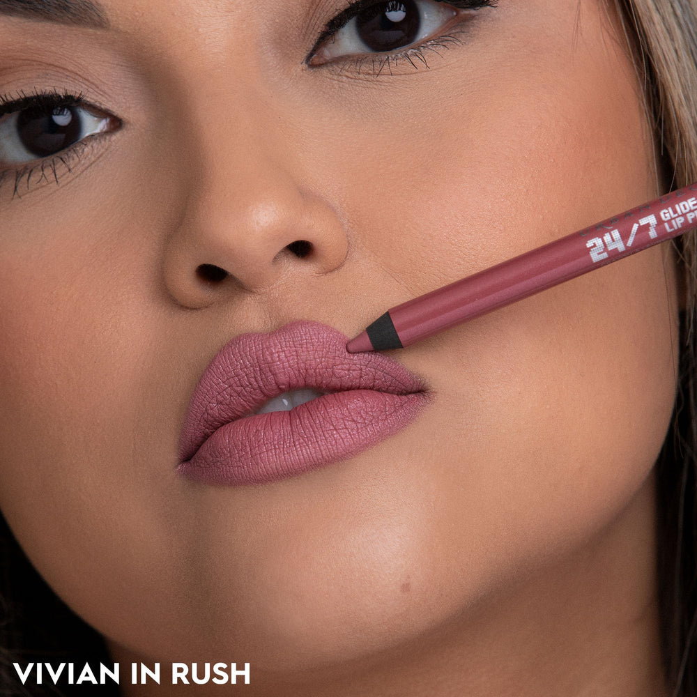 URBAN DECAY 24/7 Glide-On Lip Pencil nutricion-labios con vitamina E y aceite de jojoba.