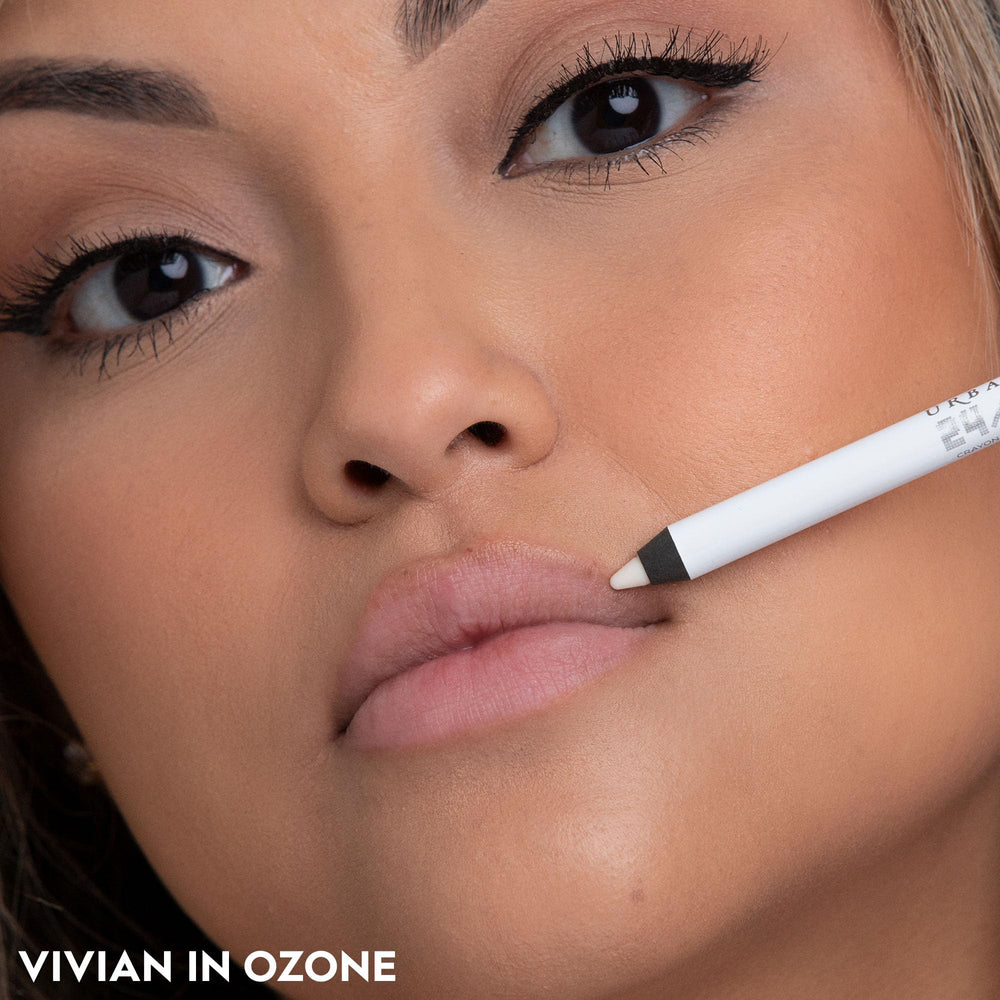 URBAN DECAY 24/7 Glide-On Ozone claro: fórmula impermeable para mayor resistencia