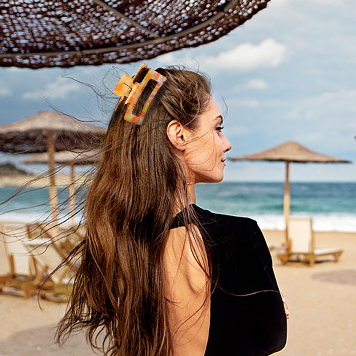 urrykid colores brillantes combinan con atuendos de playa.