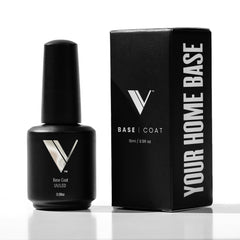 V Beauty Pure Gel Base Coat en salón, base suave para acabado duradero.