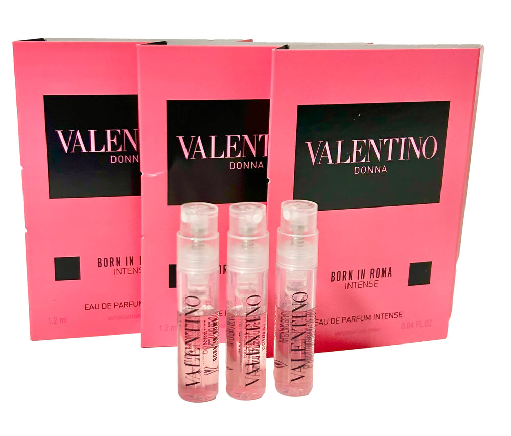 Valentino Born in Roma Intense miniatura 1: empaque elegante para viaje y uso diario.