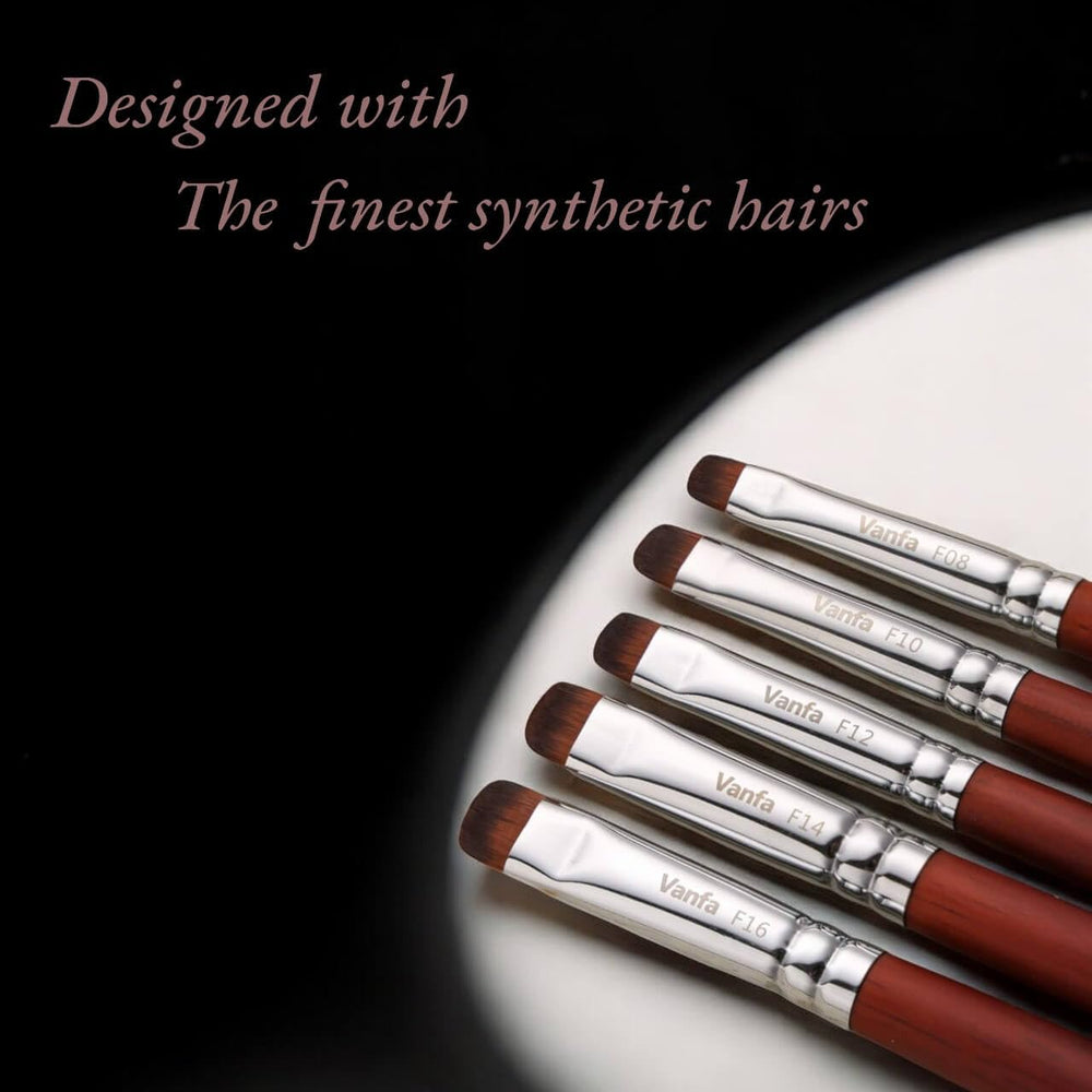Vanfa brocha francesa, pelo suave, facilita trazos delicados y eficientes.