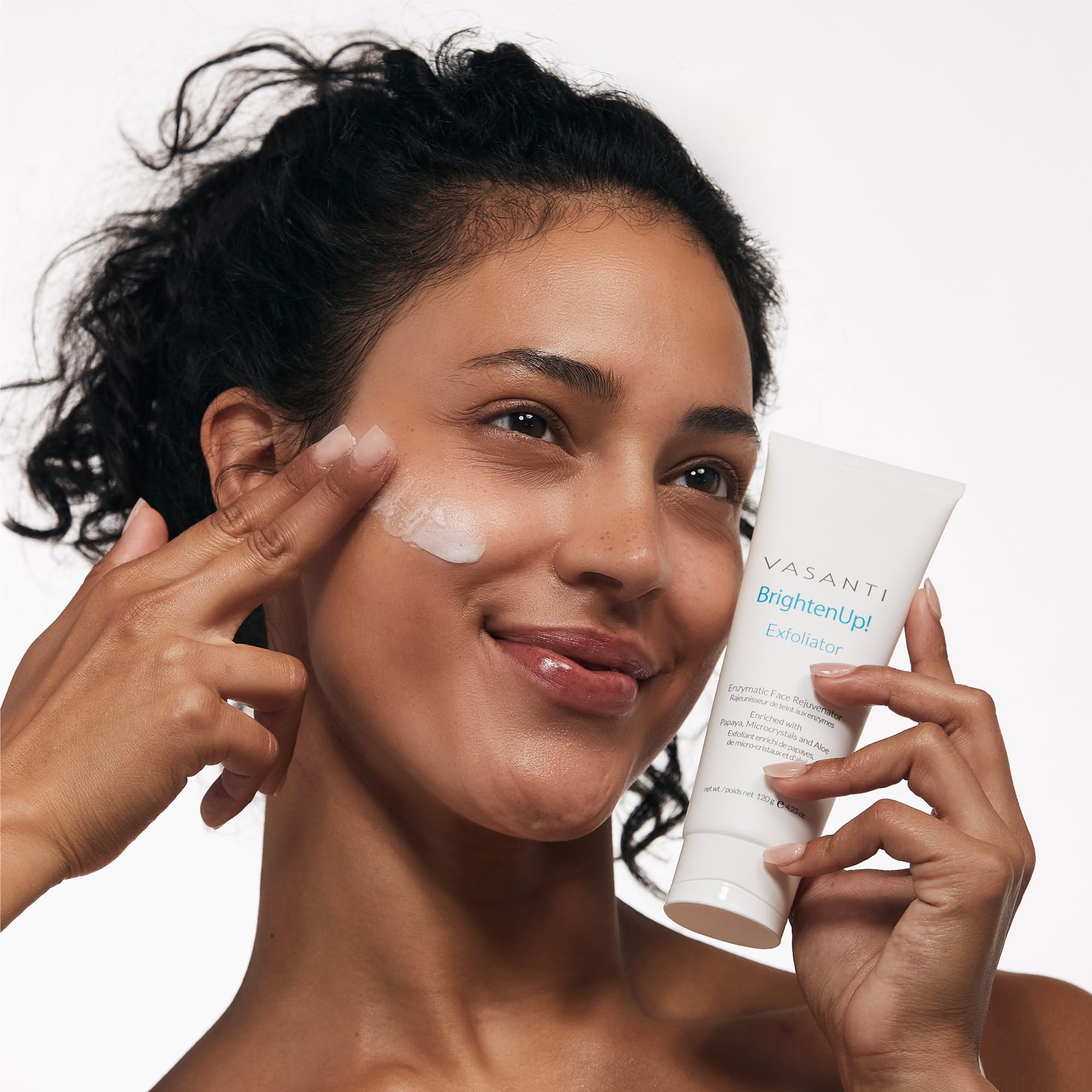 VASANTI Exfoliant Visage Microcristaux: exfoliation ciblée et peau nette