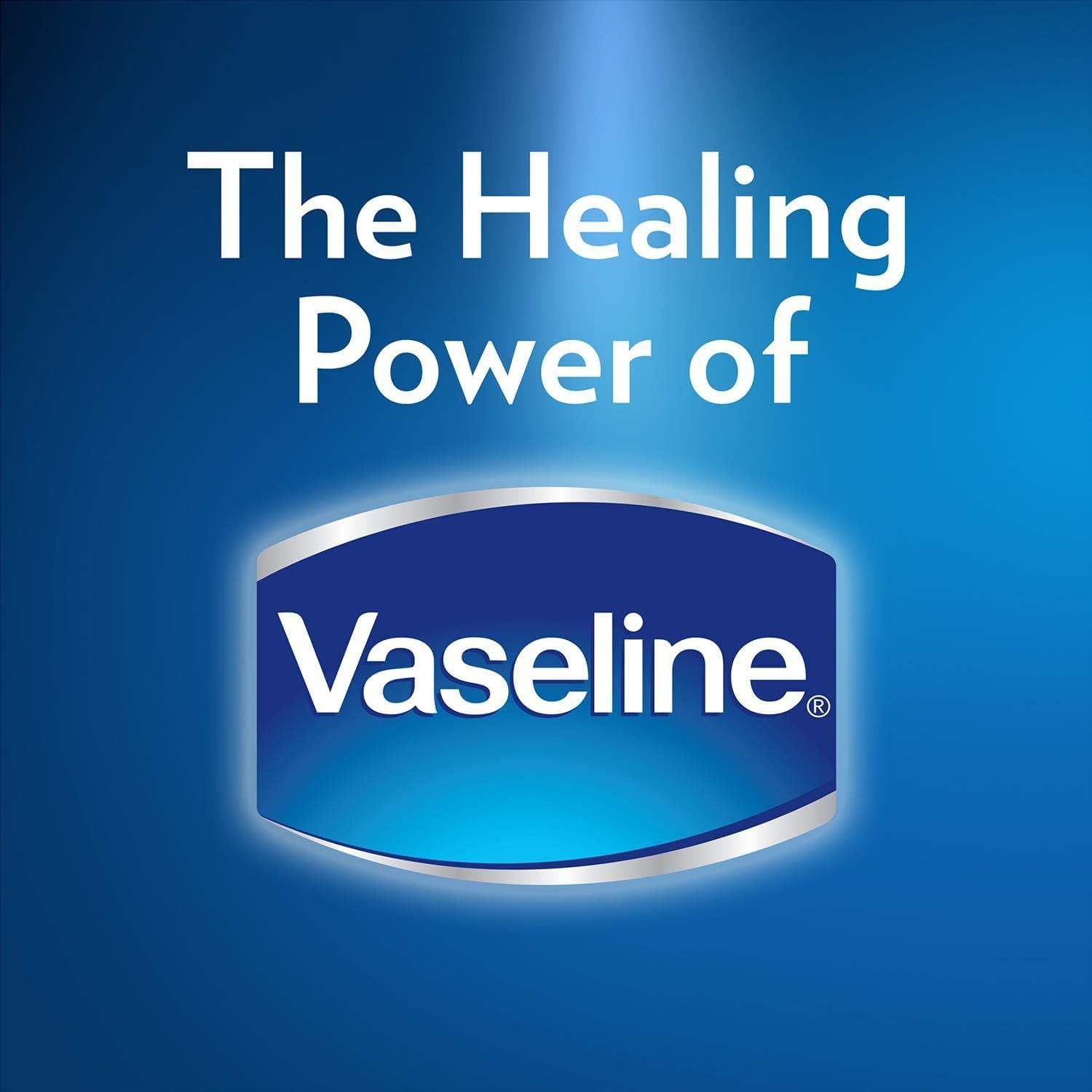 Tono rosado natural con Terapia Labial Vaseline para labios realzados.