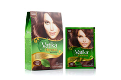 Vatika Naturals Tinte Natural Castaño tras el resultado final, cabello suave y brillante.