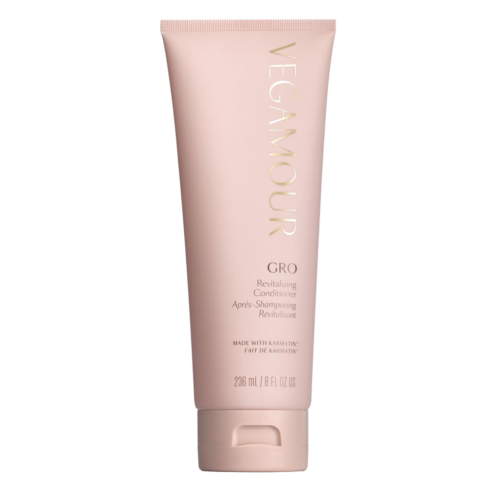 VEGAMOUR GRO Revitalizing Conditioner: botella elegante lista para uso diario.