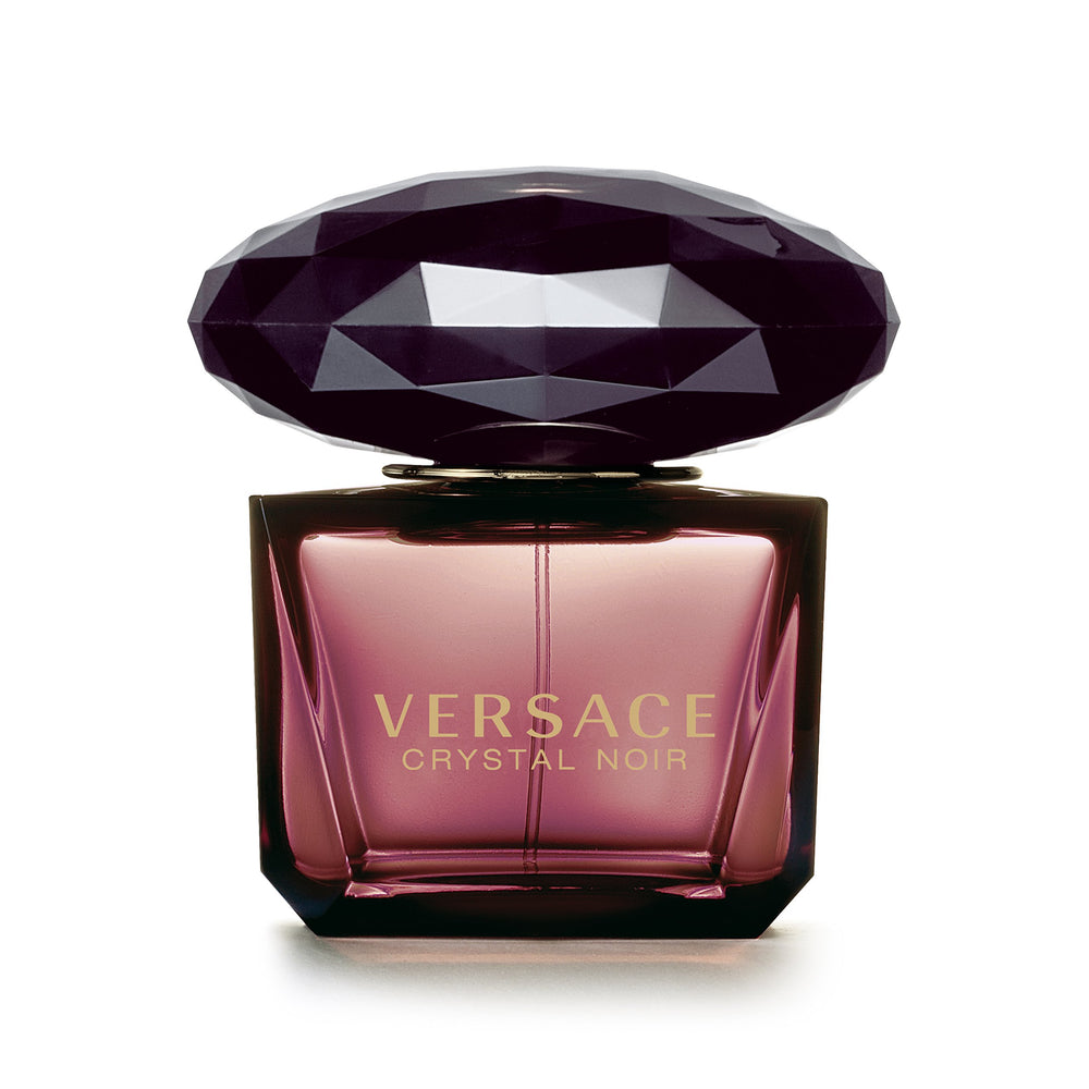 Versace Crystal Noir frasco en detalle, acabado lujoso y aroma distintivo para reuniones