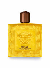 Versace Eros Energy para Hombres, frasco vertido, aroma diario y duradero.