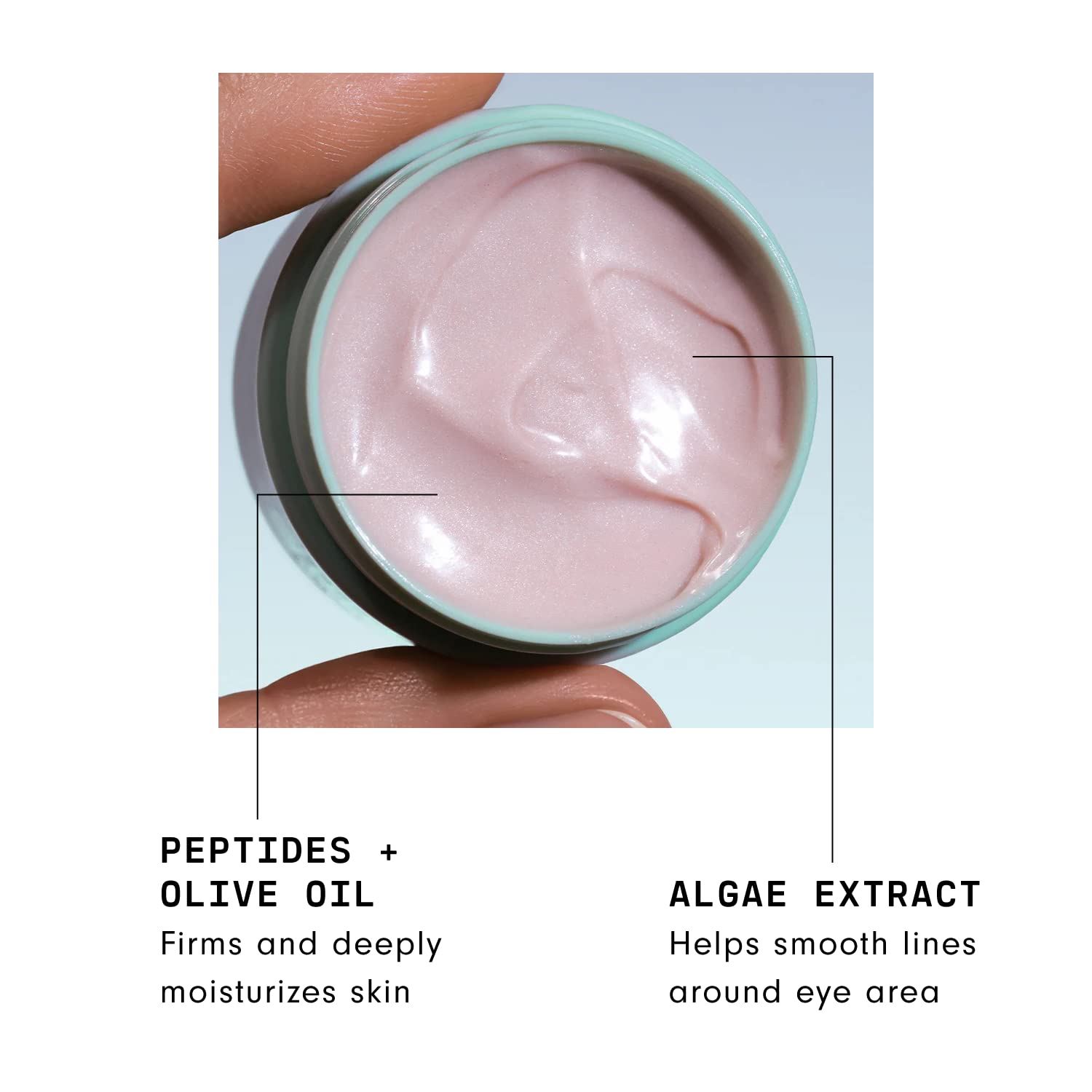 Versed Zero-G crema para ojos, aplicación suave alrededor del contorno.