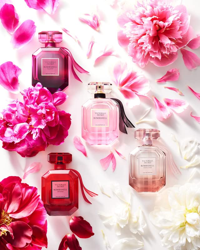 Victoria's Secret Bombshell Seduction – application mains parfumée et hydratante