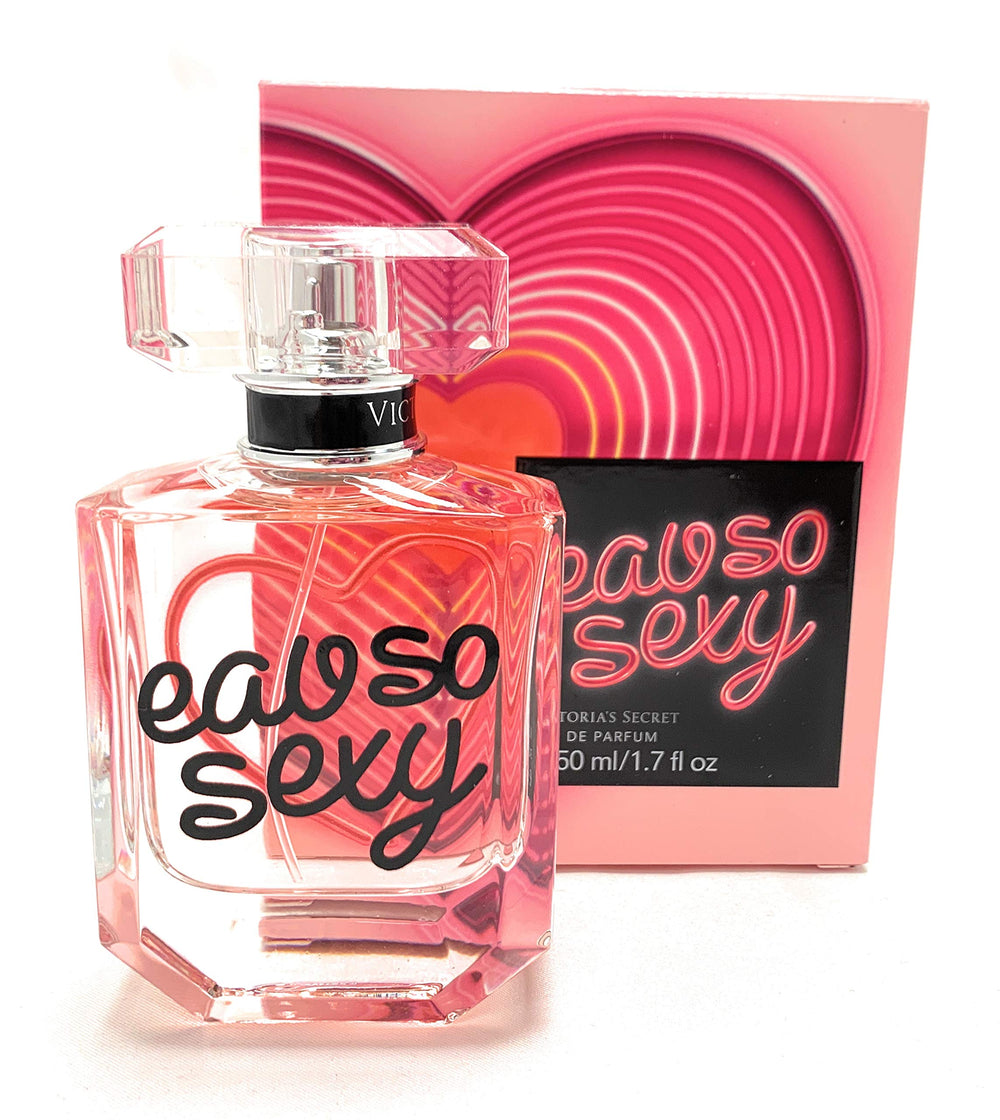 Victoria's Secret Eau so Sexy: escena nocturna que inspira confianza