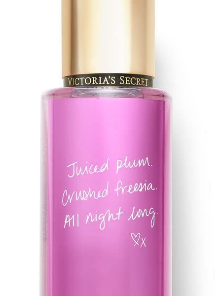 Loción Pure Seduction con dispensador, aplicación suave para piel hidratada.