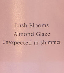 Victoria's Secret Velvet Petals Shimmer frasco brillante, brillo sutil en la piel