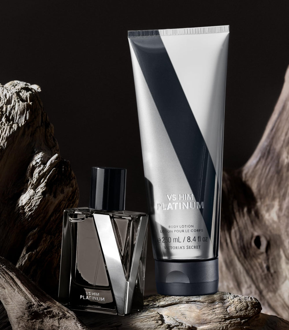 Victoria's Secret VS Him Platinum, detalle de la textura del frasco para sofisticación