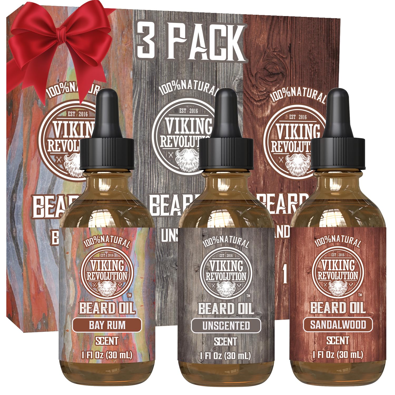 Viking Revolution Aceite para barba sándalo, botella en uso para hidratación.