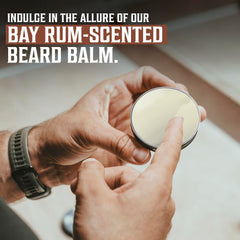 Aplicación fácil del bálsamo en barba para control diario.