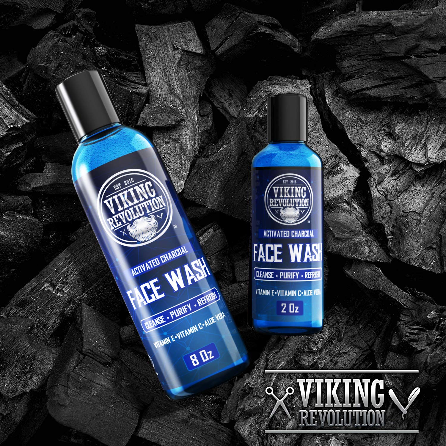 Viking Revolution Ingredientes naturales: vitamina C y carbón activado para purificar la piel.