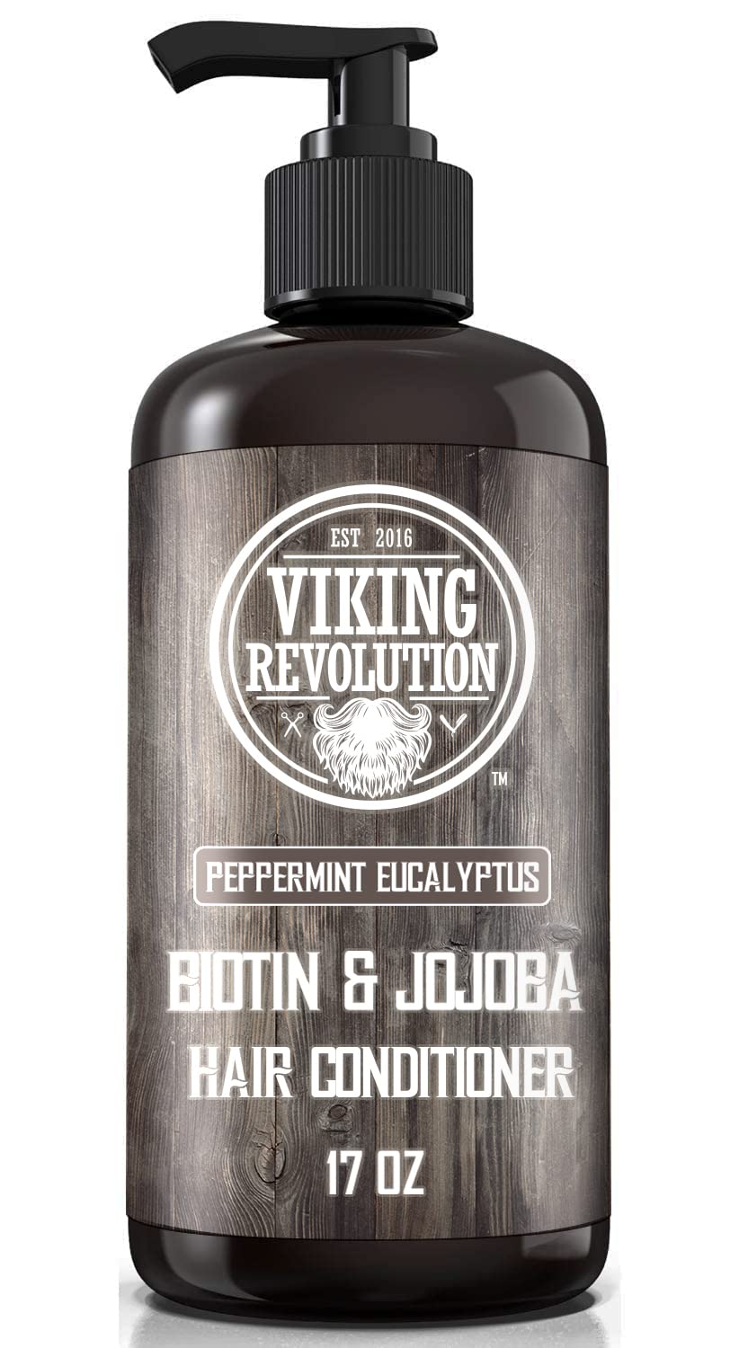 Uso diario con Viking Revolution para hombre, cuidado capilar práctico.