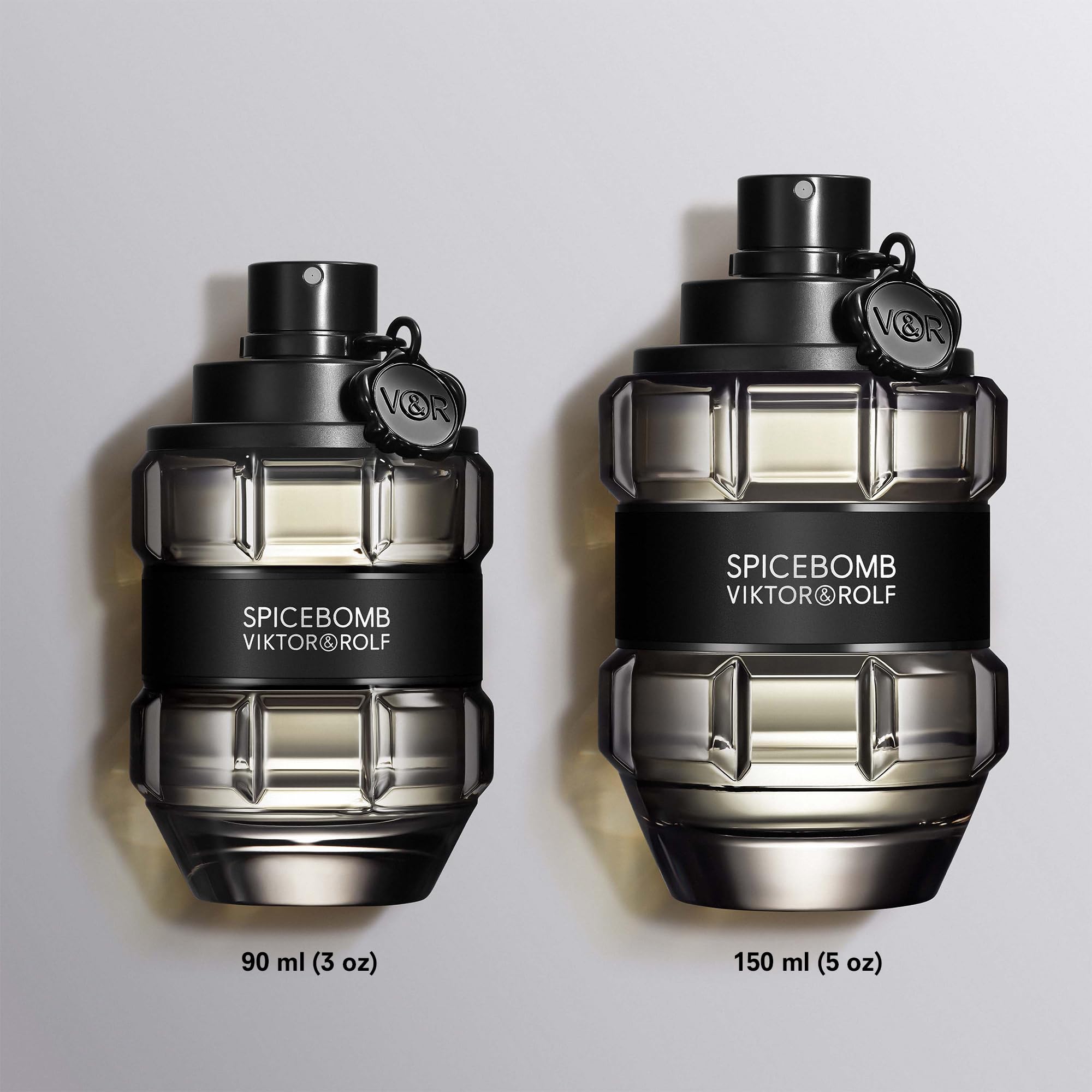 Viktor & Rolf Spicebomb, envase-caja-negra, presentación elegante para regalo o autorregalo.
