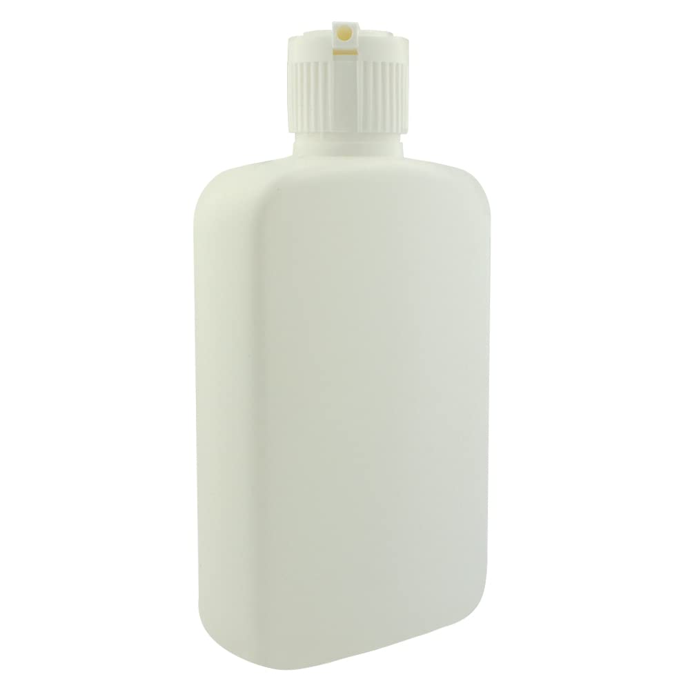 Botella blanca de plástico resistente de Village Gift Importers para uso diario.