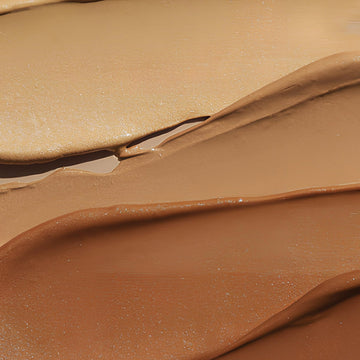 Vita Liberata Body Blur se aplica con guante para un acabado suave y uniforme.