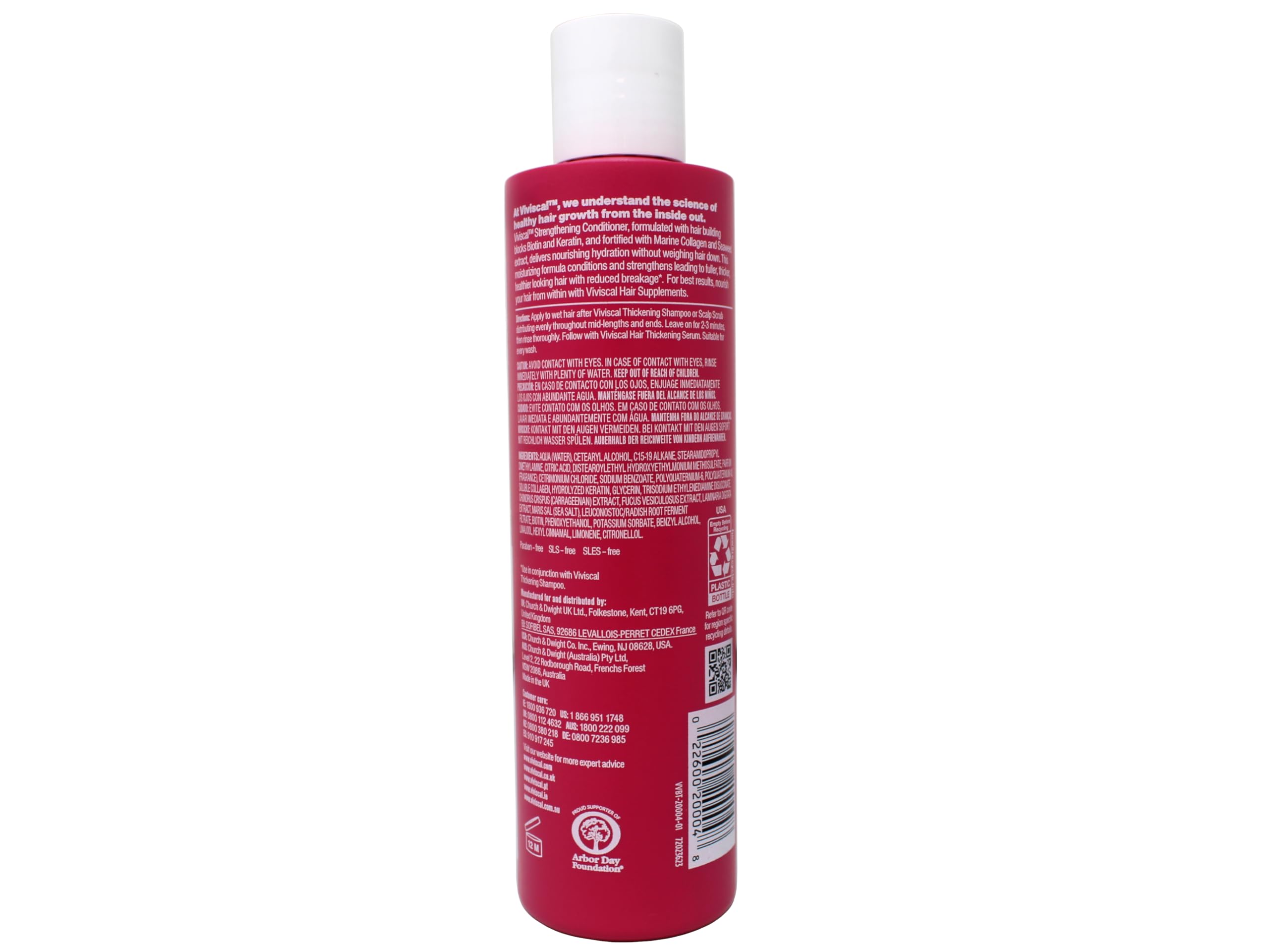 Hojas de eucalipto fresco aportando aroma revitalizante a Viviscal.