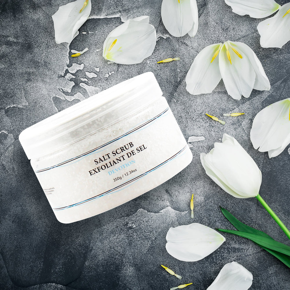 Detalle de gránulos de sal en Vivo Per Lei exfoliante.