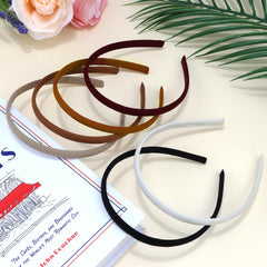 Diadema Vovii delgada con tejido transpirable ideal para sesiones largas.