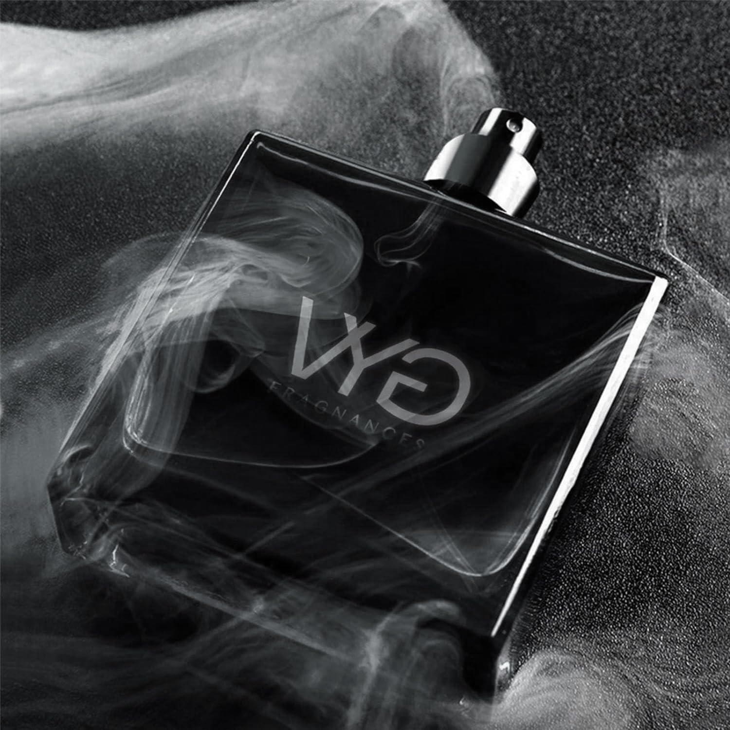 Etiqueta frontal de VYG, aspecto sobrio y elegante para primeras impresiones.
