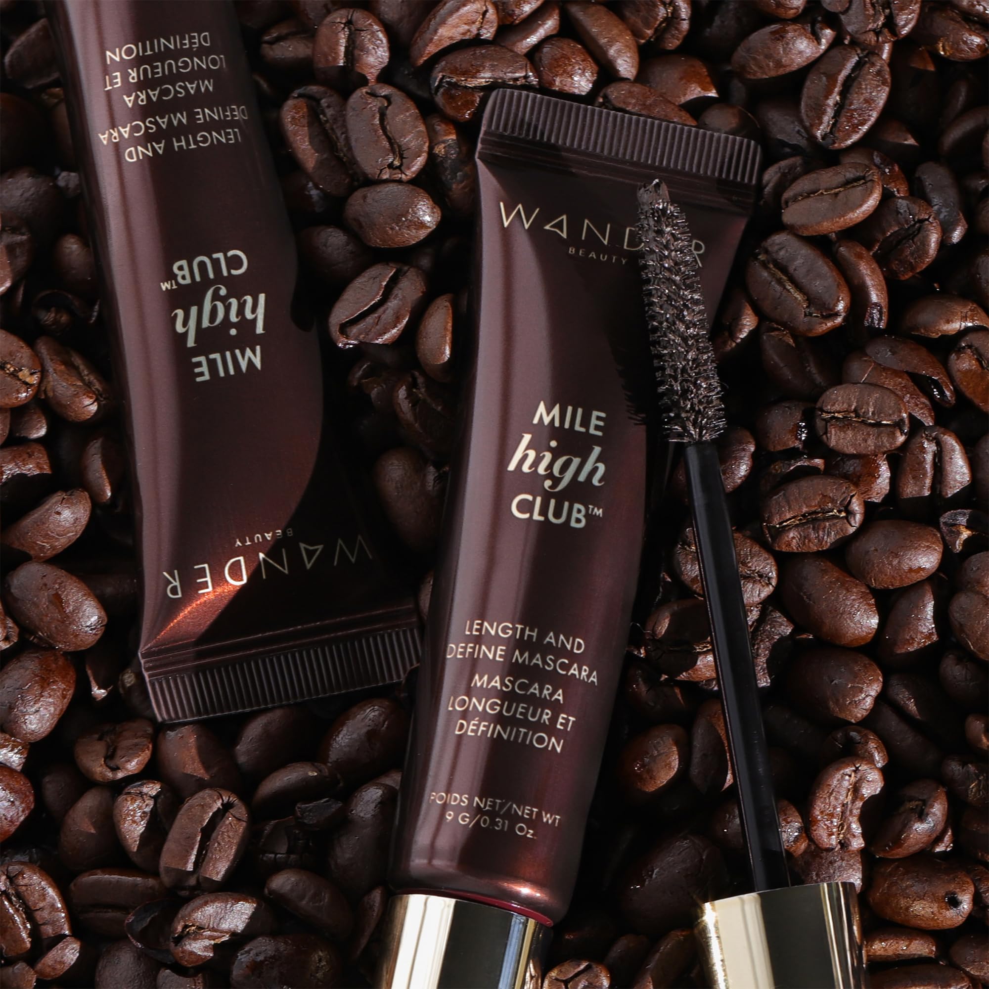 Producto Wander Beauty Mile High Club en neceser para retoques rápidos.