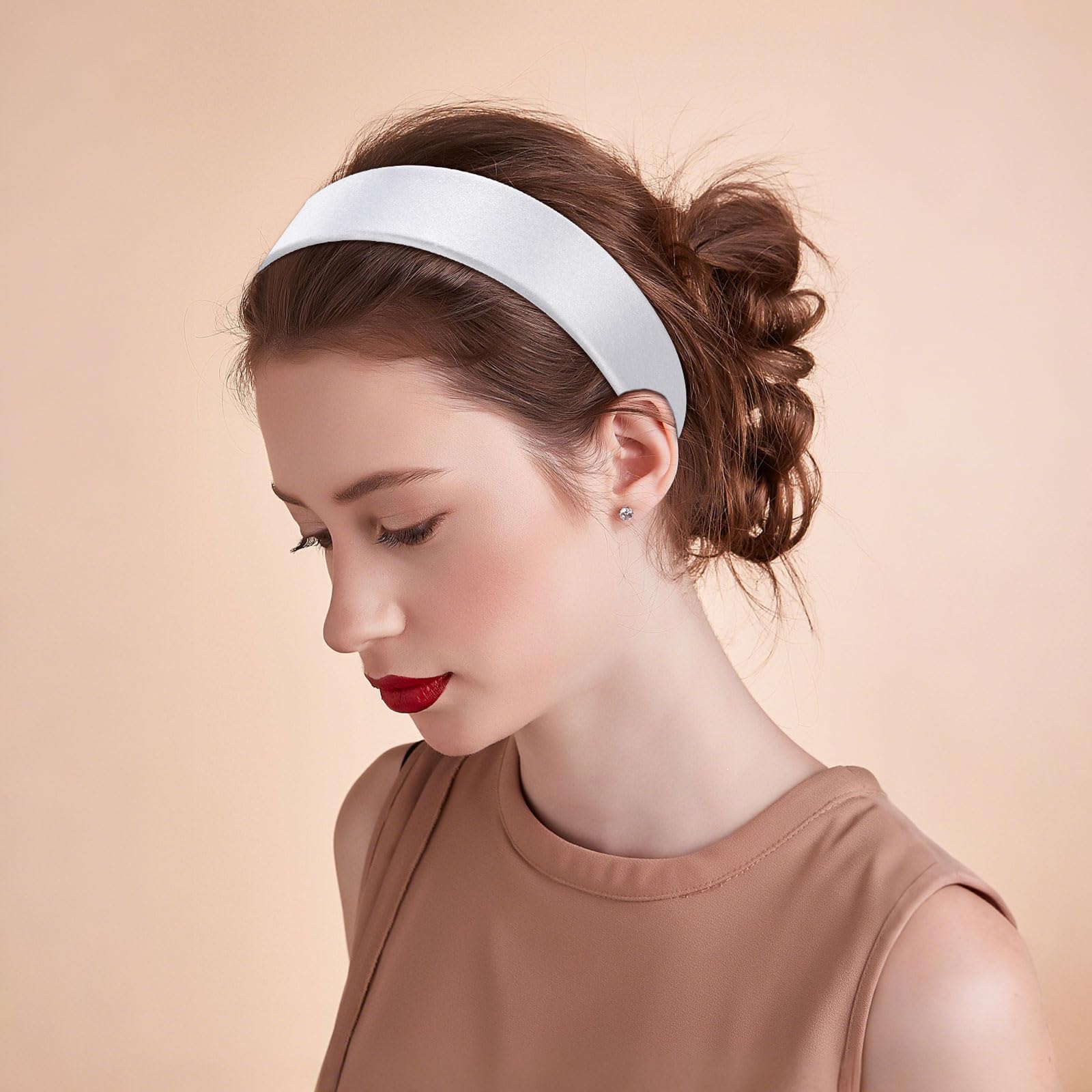 WantGor diadema seda blanca para deporte ligero y movimiento cómodo.