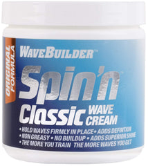 Spin’n Classic Wave Cream de Wavebuilder, empaque compacto para uso diario.