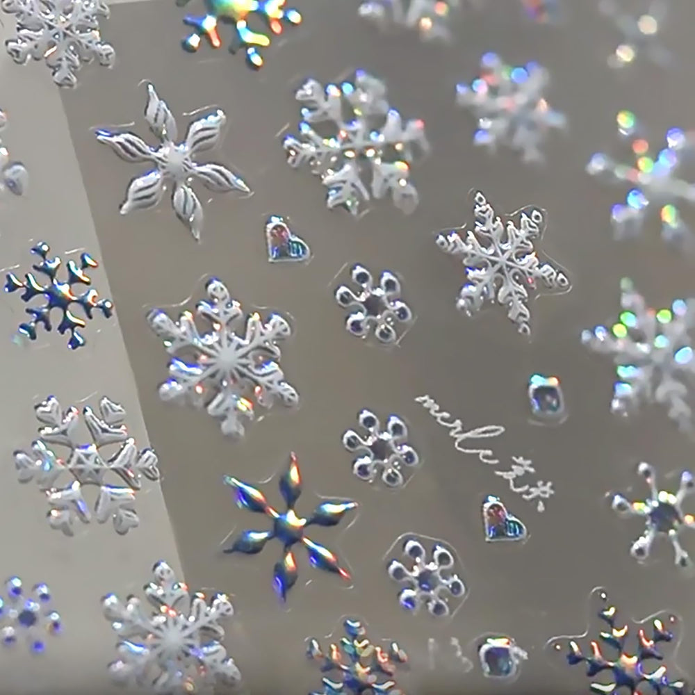 WBRRFJJ copos de nieve holográficos azul blanco, ideal para decoraciones navideñas en uñas.