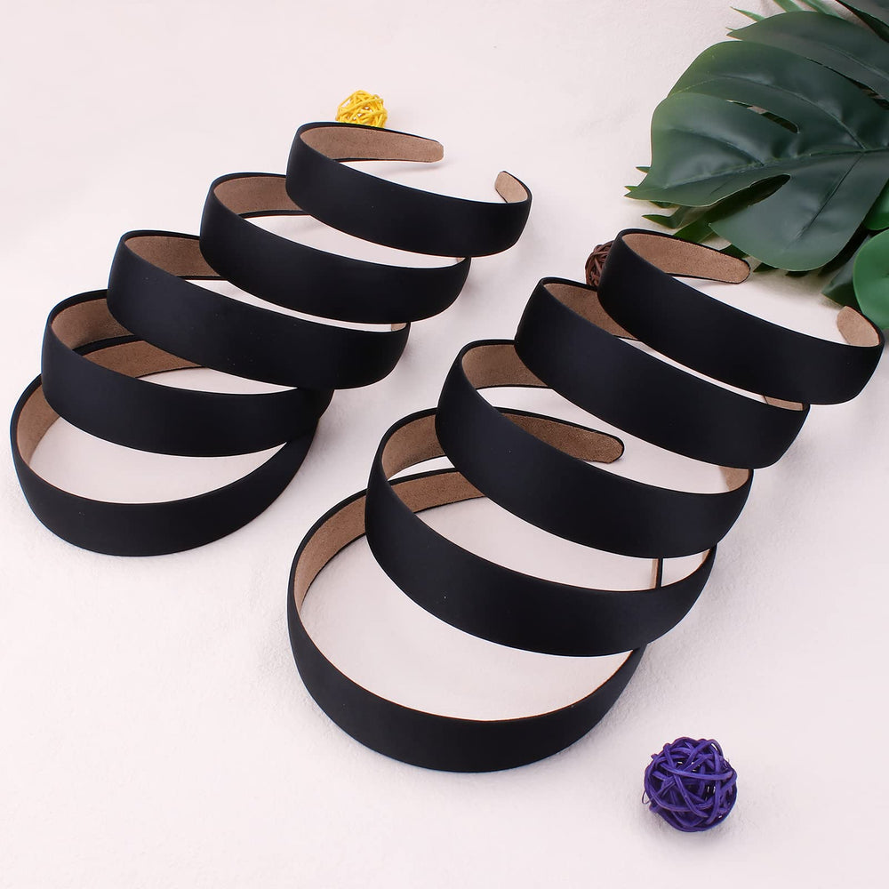 Acabado satinado negro de Wecoe, ideal para cualquier peinado.