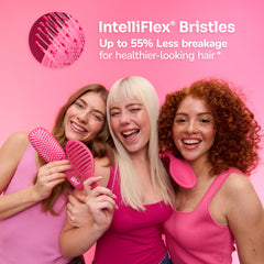 Cerdas flexibles de Wet Brush minimizan dolor al cepillar.