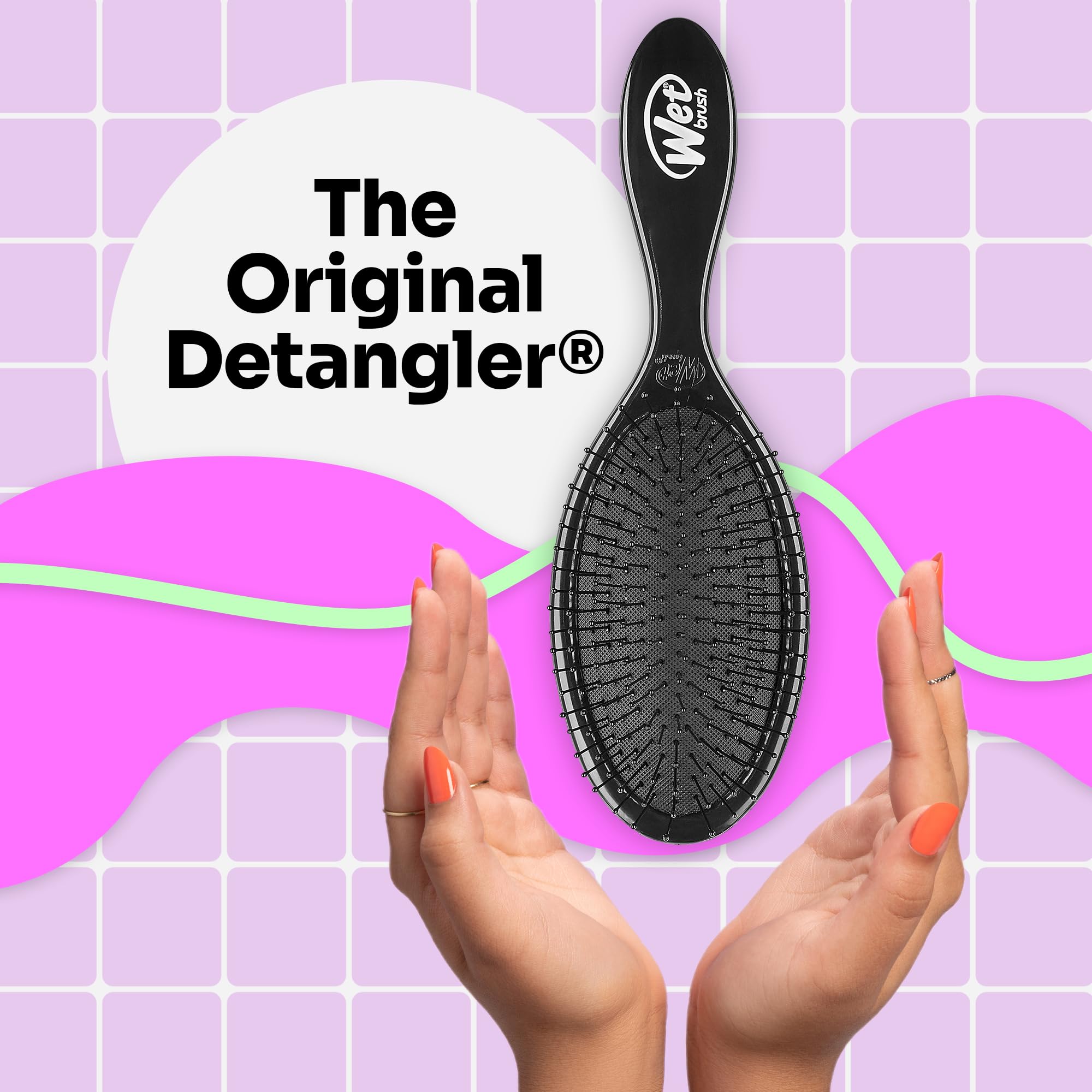 Wet Brush desenreda cabello mojado sin esfuerzo, para peinados rápidos.