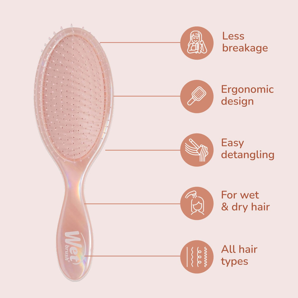 Wet Brush Mango ergonómico para un agarre cómodo durante el uso.