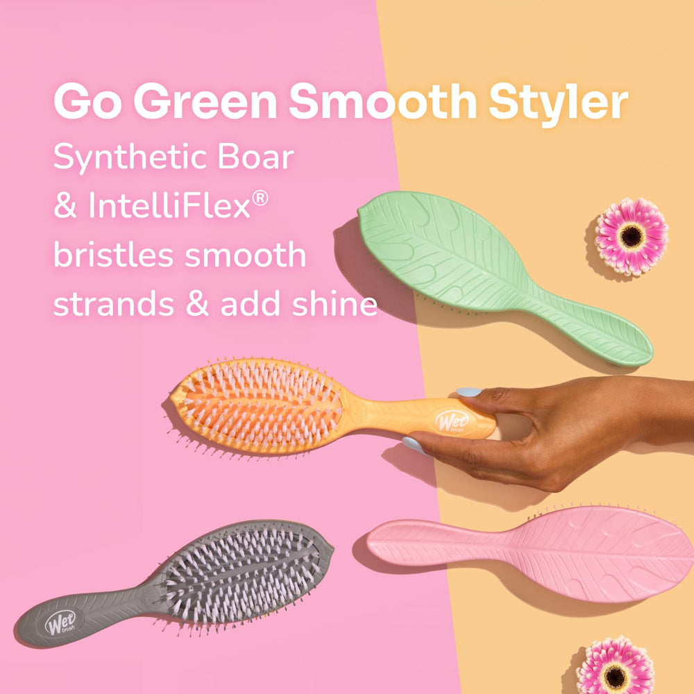 Cuidado suave que evita tirones en Wet Brush Go Green.
