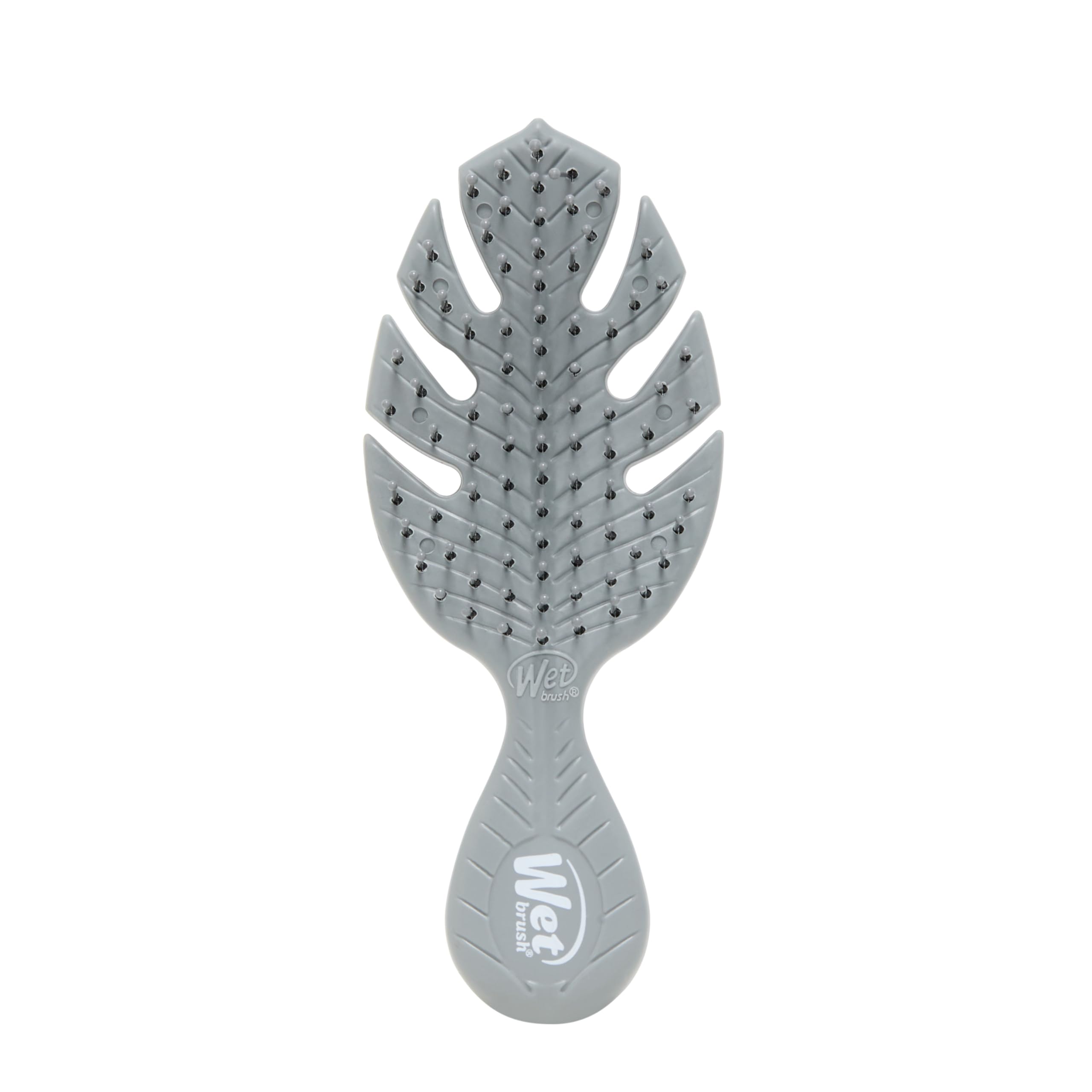 Cepillo Wet Brush Go Green Mini Detangler gris con diseño compacto para viajar