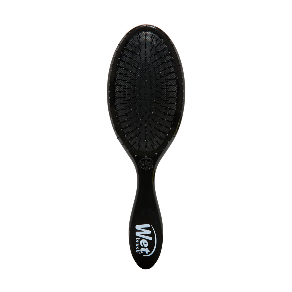 Wet Brush Original Detangler negro, pelo húmedo, desenredo suave sin tirones.