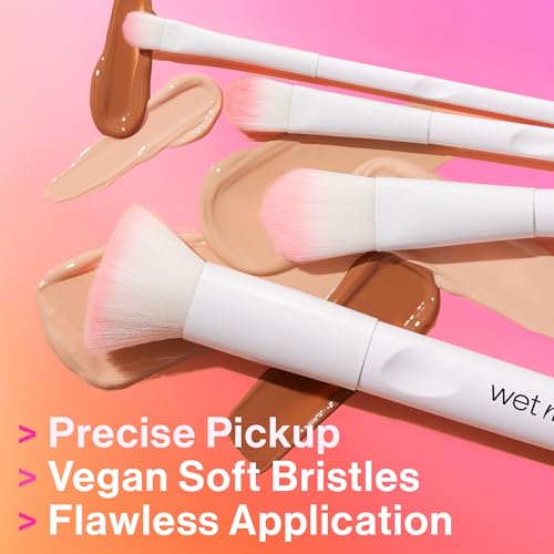 Brocha con absorción mínima para fórmulas crema, polvo o gel.