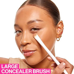 Aplicación precisa de corrector con la brocha Wet n Wild.